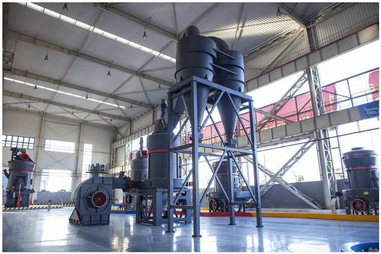 小型超細(xì)微粉磨能磨到多少目，SCM800超細(xì)磨多少錢一臺(tái)